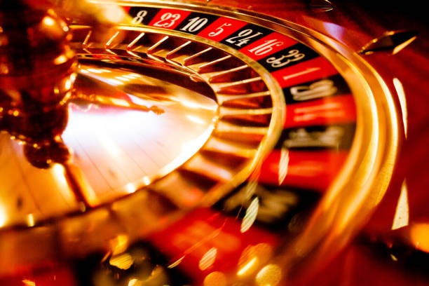 mcdtoto app interface showing live football markets and casino games